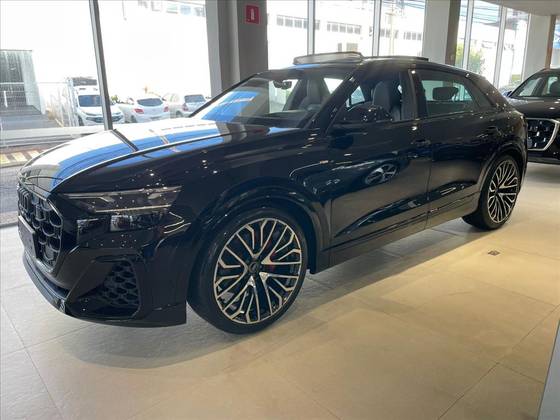 AUDI Q8 3.0 TFSI GASOLINA PERFORMANCE BLACK QUATTRO TIPTRONIC